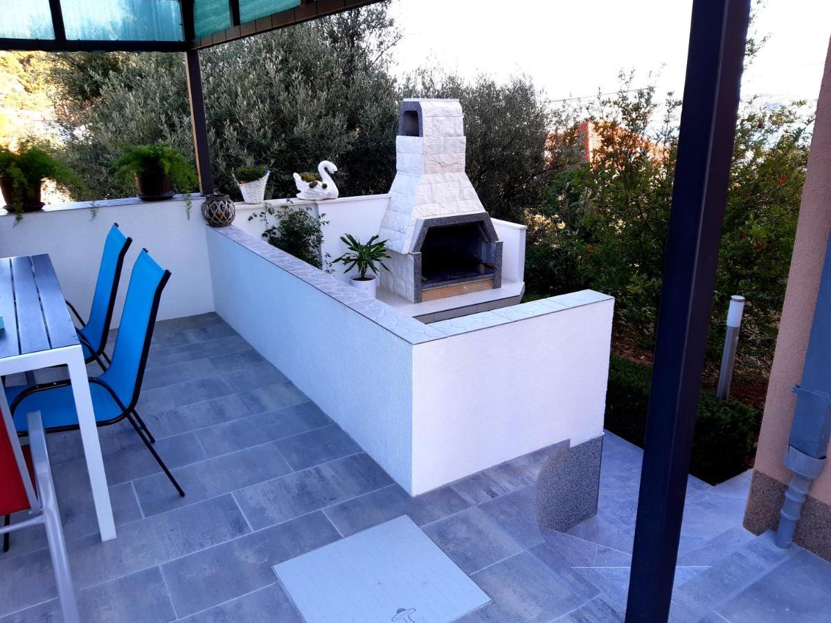 Apartment Zunabovic Trogir Exterior photo